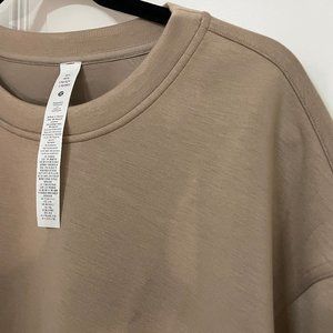 HOLD LULULEMON NWT Cropped Crewneck Pullover AMBU M/L soft ambitions